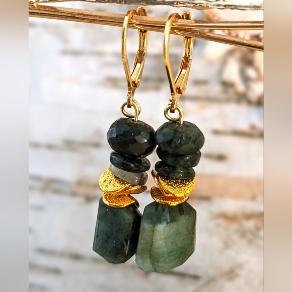 Natural and Genuine Green Emerald Nuggets In Drop Down Earrings - Picture 3 of 5